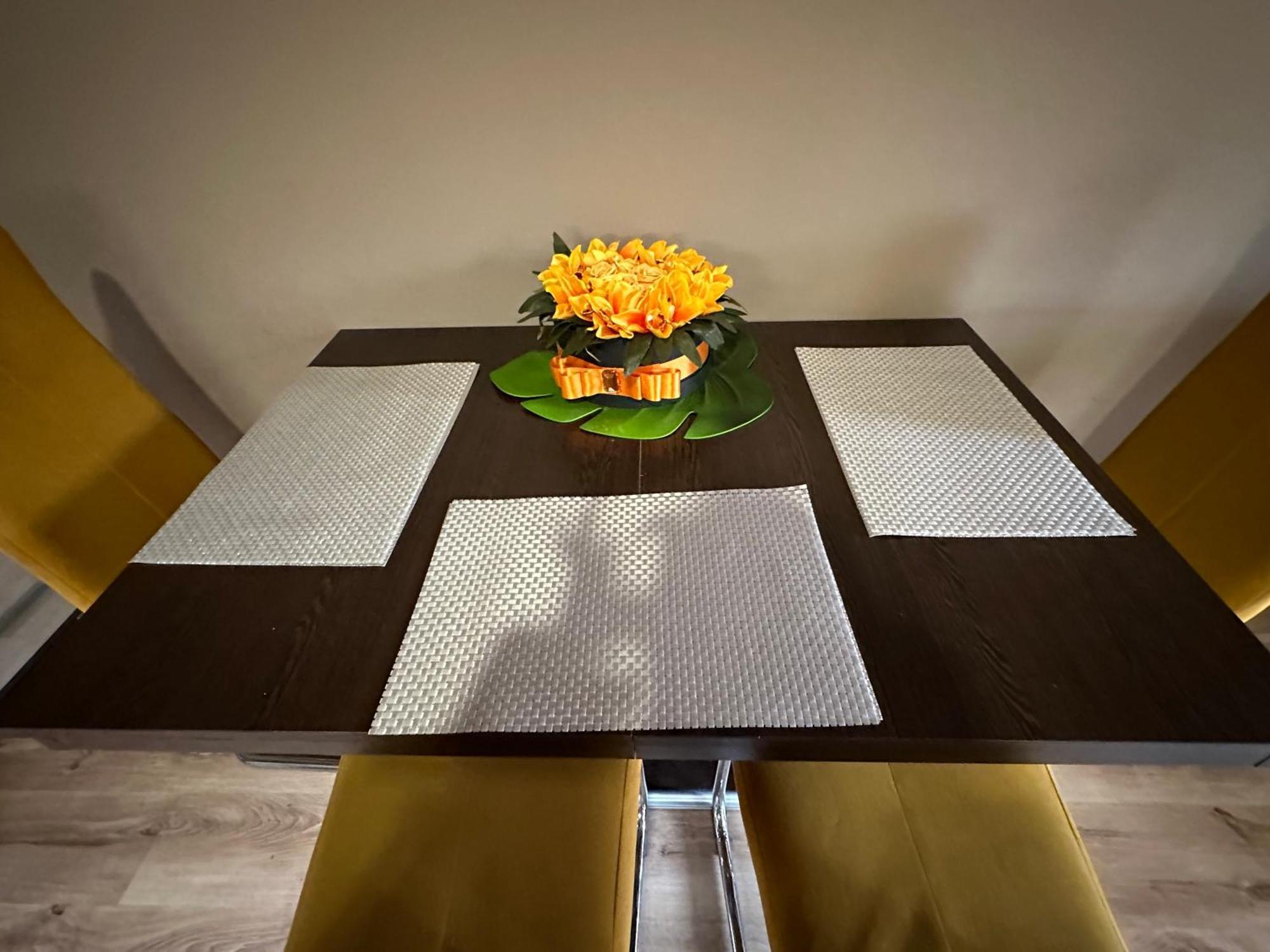 Gold Downtown Apartman Debrecen Kültér fotó